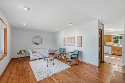 3840 Riverton Avenue Eagan MN 55122
