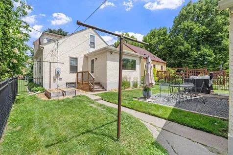 2128 Juno Avenue Saint Paul MN 55116