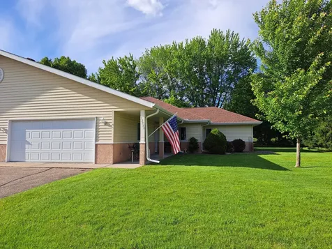 12998 Evergreen Drive Lindstrom MN 55045