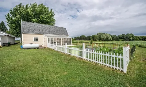 24854 Lewiston Boulevard Hampton MN 55031