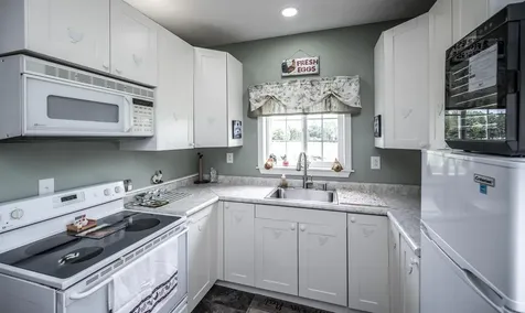 24854 Lewiston Boulevard Hampton MN 55031