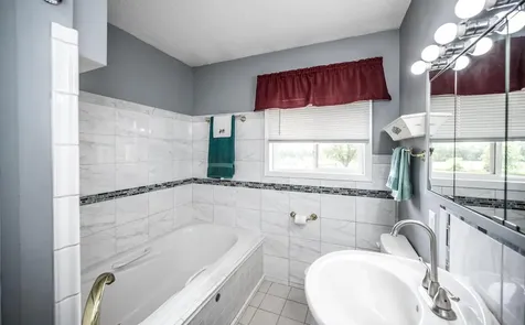 24854 Lewiston Boulevard Hampton MN 55031