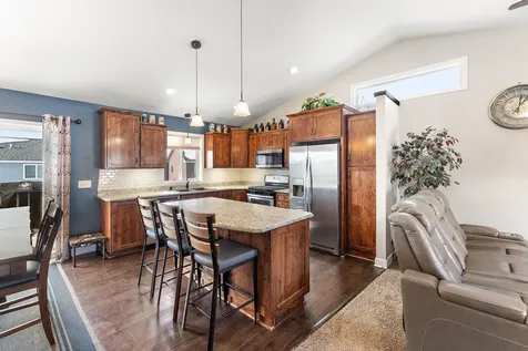 12012 Mayview Cove Lindstrom MN 55045