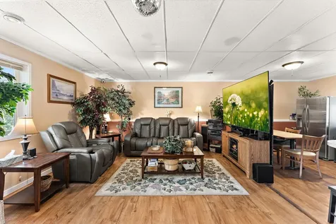 12012 Mayview Cove Lindstrom MN 55045