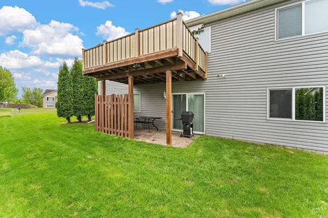 12012 Mayview Cove Lindstrom MN 55045