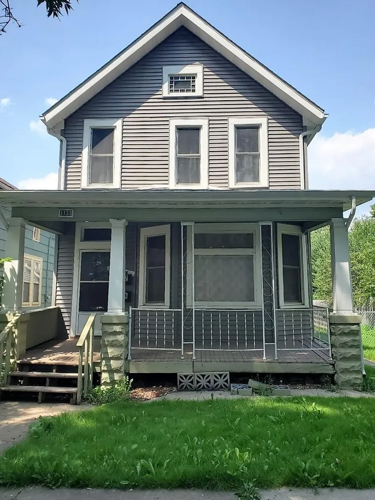 1133 Beech Street Saint Paul MN 55106