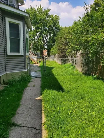 1133 Beech Street Saint Paul MN 55106