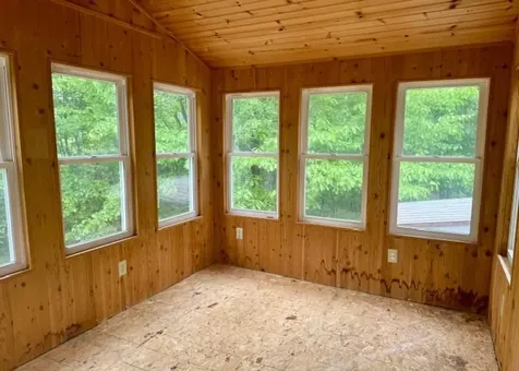 1672 County Road 146 Holyoke MN 55749