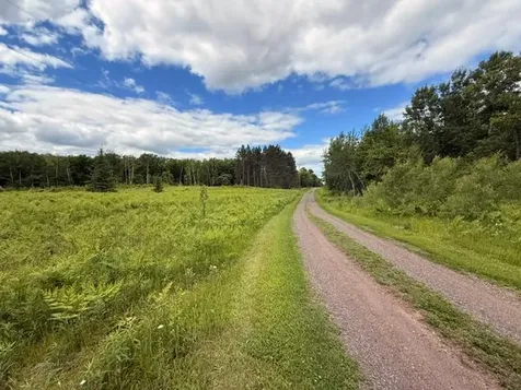 1672 County Road 146 Holyoke MN 55749