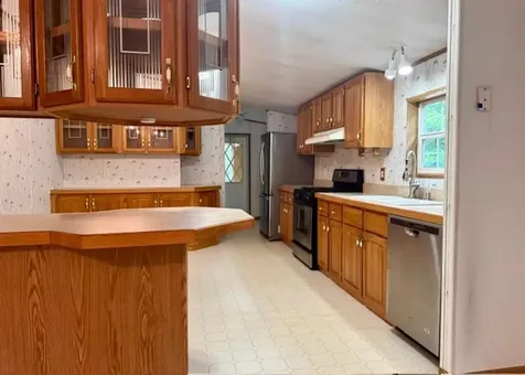 1672 County Road 146 Holyoke MN 55749