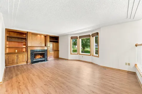3698 Willbrook Court Eagan MN 55123