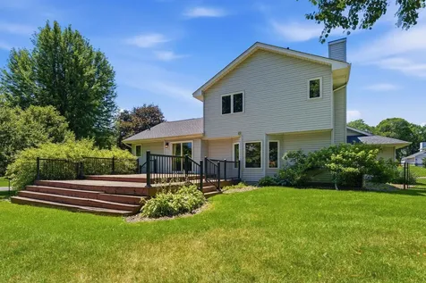 3698 Willbrook Court Eagan MN 55123