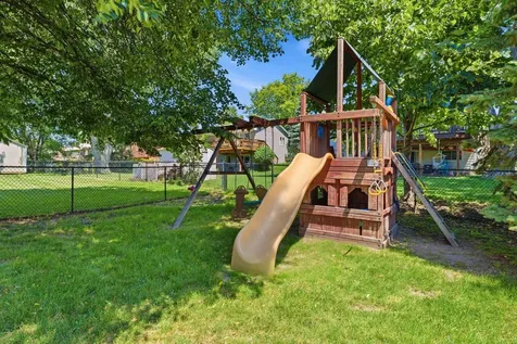 3698 Willbrook Court Eagan MN 55123