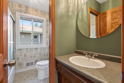 1619 Mclean Avenue Saint Paul MN 55106