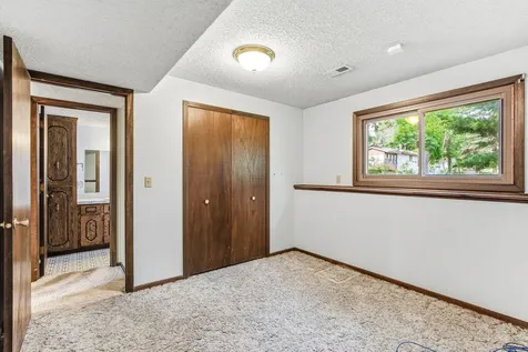 8009 Noble Avenue N Brooklyn Park MN 55443