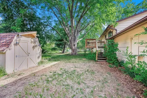 8009 Noble Avenue N Brooklyn Park MN 55443