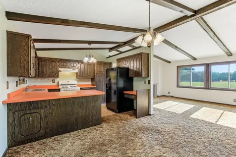 8009 Noble Avenue N Brooklyn Park MN 55443