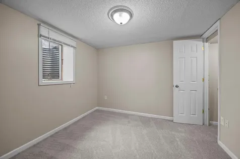 577 38th Avenue NE Columbia Heights MN 55421