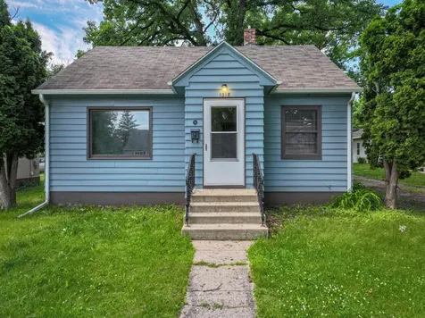 1318 Irving Street Alexandria MN 56308