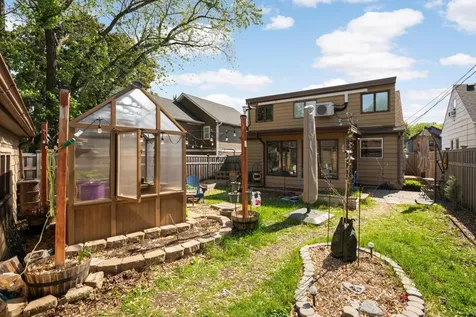 5636 Irving Avenue S Minneapolis MN 55419