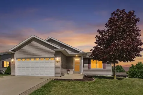 5232 Kingsbury Place NW Rochester MN 55901