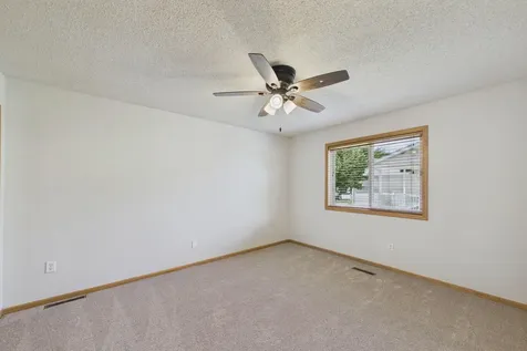 5232 Kingsbury Place NW Rochester MN 55901