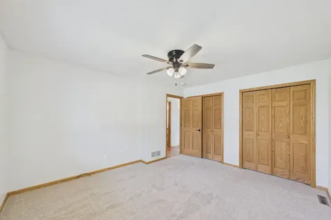 5232 Kingsbury Place NW Rochester MN 55901
