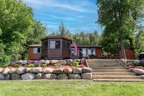 3849 Fanny Lake Road NE Cambridge MN 55008