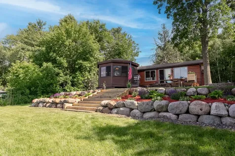 3849 Fanny Lake Road NE Cambridge MN 55008