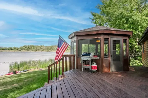 3849 Fanny Lake Road NE Cambridge MN 55008