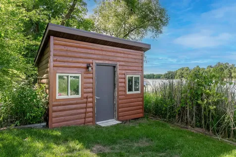 3849 Fanny Lake Road NE Cambridge MN 55008