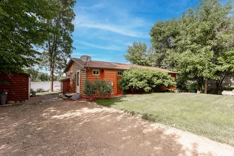 3849 Fanny Lake Road NE Cambridge MN 55008