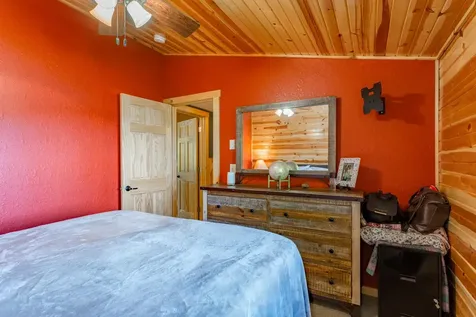3849 Fanny Lake Road NE Cambridge MN 55008
