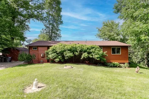 3849 Fanny Lake Road NE Cambridge MN 55008