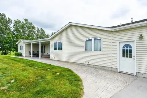 13977 330th Street NW Newfolden MN 56738