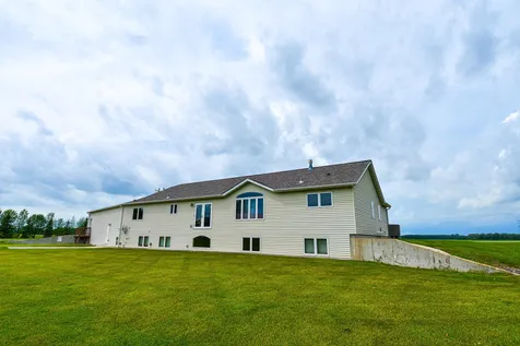 13977 330th Street NW Newfolden MN 56738