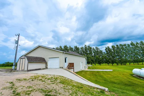13977 330th Street NW Newfolden MN 56738