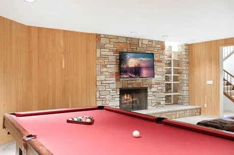 22 Evergreen Road North Oaks MN 55127