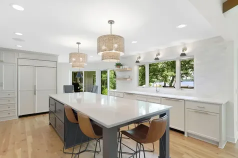 22 Evergreen Road North Oaks MN 55127