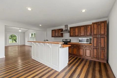 9143 Brunswick Avenue N Brooklyn Park MN 55443