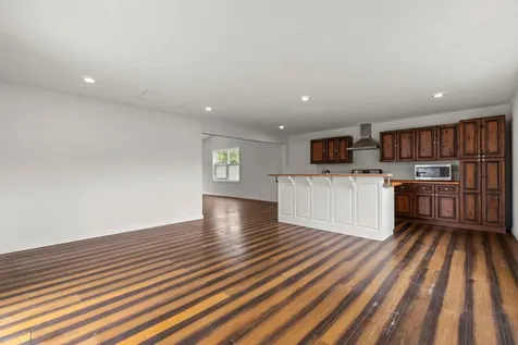9143 Brunswick Avenue N Brooklyn Park MN 55443