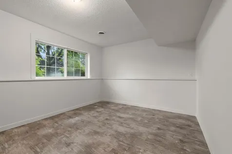 9143 Brunswick Avenue N Brooklyn Park MN 55443
