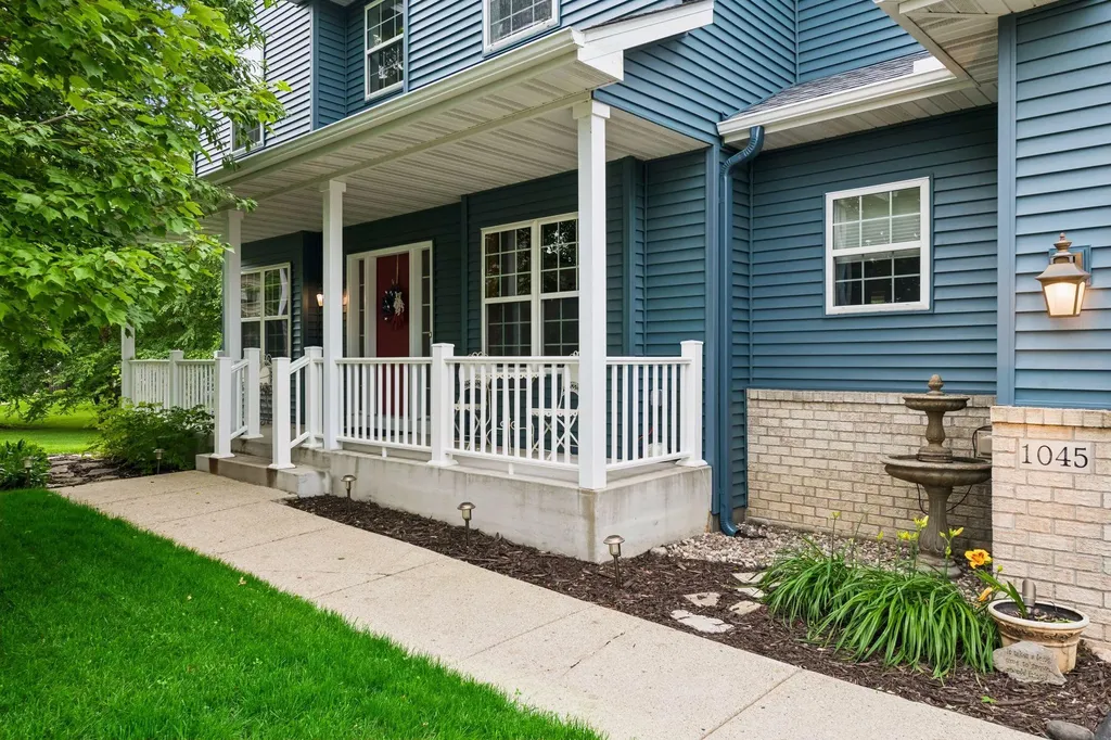 1045 Breezy Court Waconia MN 55387