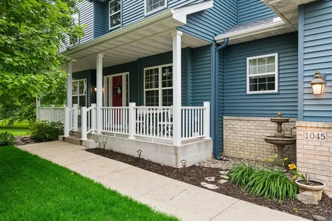 1045 Breezy Court Waconia MN 55387
