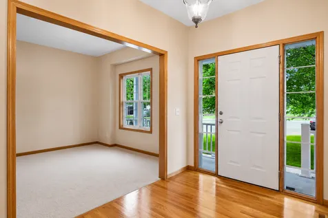 1045 Breezy Court Waconia MN 55387