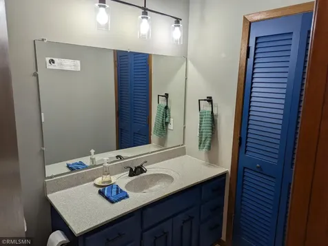 1741 W 140th Street Burnsville MN 55337