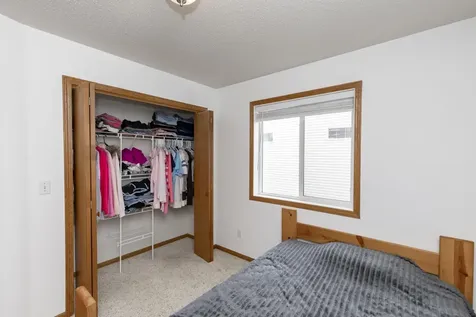 807 16th Avenue W West Fargo ND 58078
