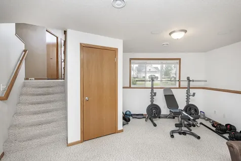 807 16th Avenue W West Fargo ND 58078