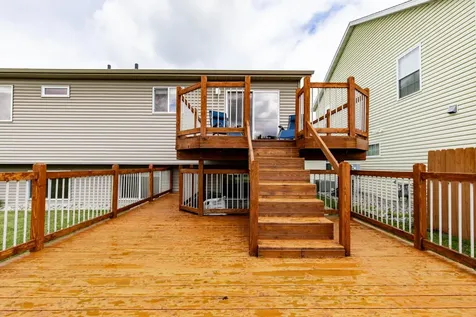 807 16th Avenue W West Fargo ND 58078