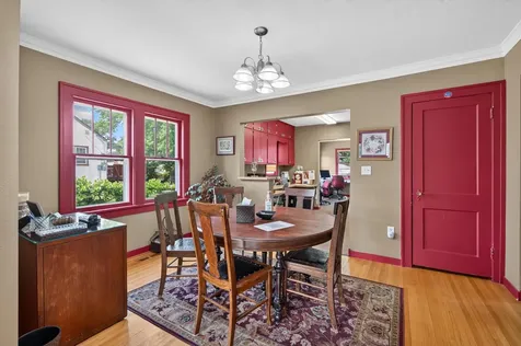 1069 S Robert Street West Saint Paul MN 55118